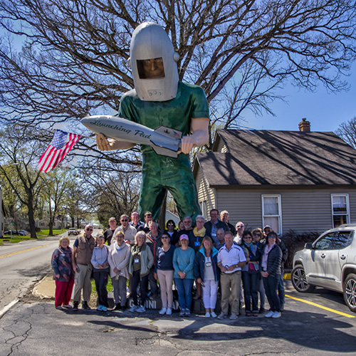 Gemini Giant: Launching Pad Route 66